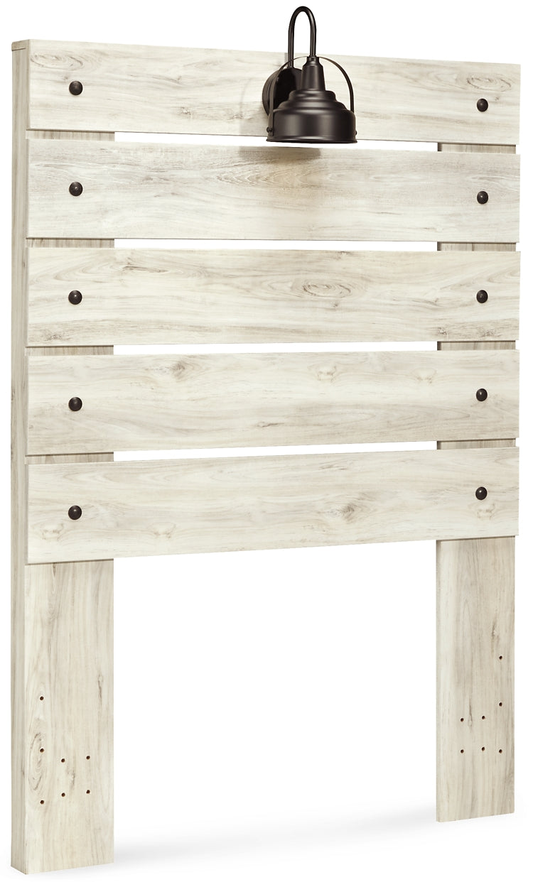 Cambeck Panel Headboard With Mirrored Dresser