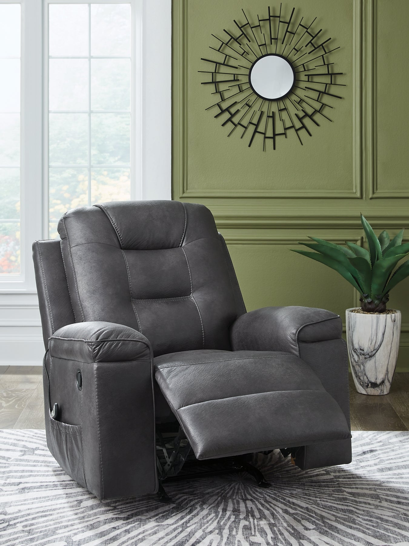 Stockworth Rocker Recliner