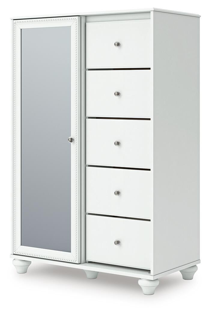 Kozlani Dressing Chest
