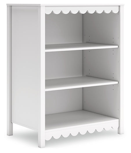 Hallityn Bookcase